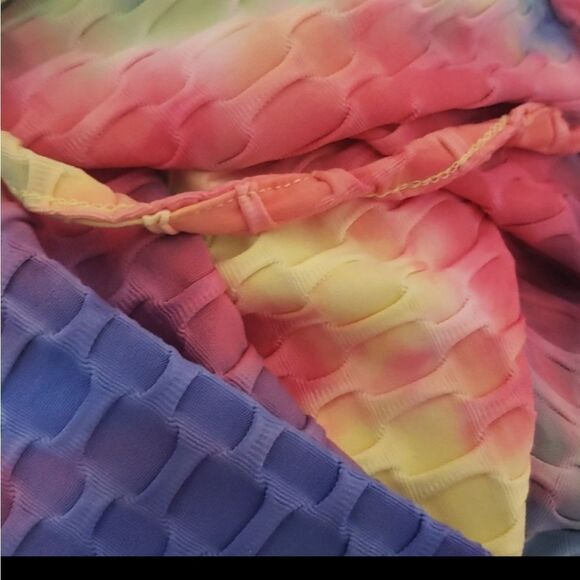 Tie Dye Rainbow Crop Top Hoodie Sizes S 2-4 M 6-8 L 10-12 - Picture 9 of 9